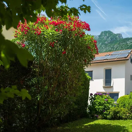 With Garden And Private Parking Space *