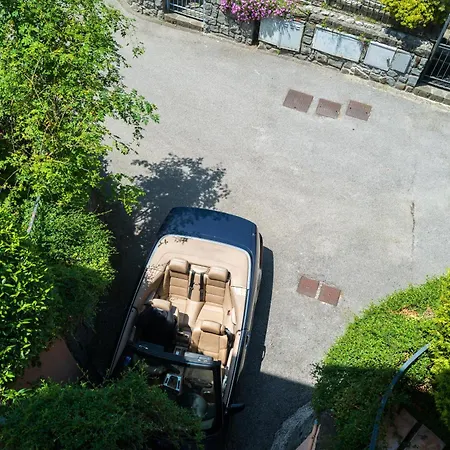 With Garden And Private Parking Space 度假居 *
