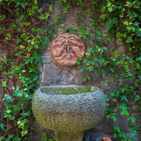 度假居 With Garden And Private Parking Space *